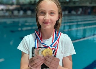 Tri medalje za Elenu Bajlović na regionalnom prvenstvu Hrvatske na Sveticama