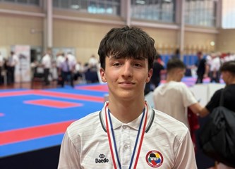 Nikola Huzjak juniorski karate prvak Hrvatske: Katja Braica, Vito Hulina i Lucija Kirinić viceprvaci!