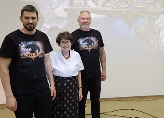 Velika Mlaka oduševljena filmom „Enzolart” mladog vukovarskog književnika Ivana Barana. Knjigu po kojoj je radio film napisao je s 12 godina