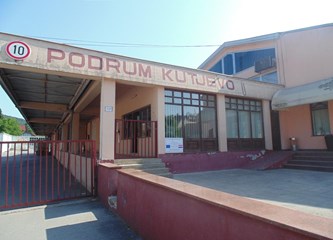 FOTO Grozdovci u Kutjevu: Prvo studijsko putovanje u poznatim podrumima uz degustaciju vrhunske kapljice