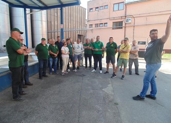 FOTO Grozdovci u Kutjevu: Prvo studijsko putovanje u poznatim podrumima uz degustaciju vrhunske kapljice