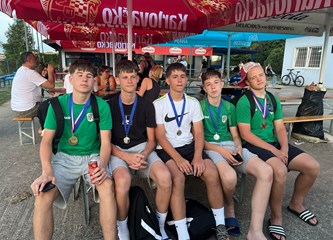 Zlato u Sloveniji, srebro i bronca u Novom Čiču za pionire Jelačića: Dinamovci odali počast Franji Milanščaku