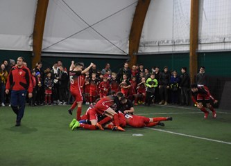 Buna po prvi puta na tronu Malonogometne lige NSVG