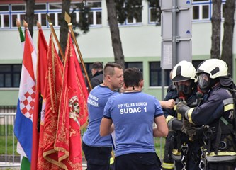 Rekordan broj ekipa na "3. Plamenu Turopolja": Još stignete pogledati naše vatrogasce na atraktivnom natjecanju
