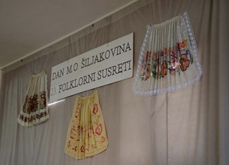 FOTO: Petrovo u Šiljakovini proslavljeno uz 23. Folklorne susrete, misu, mali nogomet...
