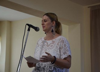 FOTO: Petrovo u Šiljakovini proslavljeno uz 23. Folklorne susrete, misu, mali nogomet...