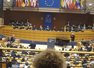 Prva pratilja najuzornije seoske žene, naša Kurilovčanka Snježana Dianežević, posjetila Europski parlament