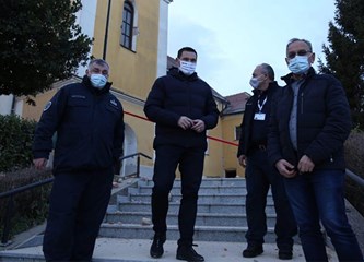 Premijer Plenković u Kravarskom: Štete su velike, uz crkvu stotinjak objekata teže stradalo
