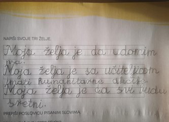 Učenici ispisali poruke podrške vršnjacima u Glini, odnijet će ih VG Legacy vojska frizera