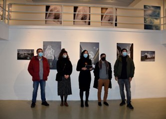 "Novo normalno" inspiriralo umjetnike: U "Galženici" otvorena izložba o prizorima naše svakodnevice