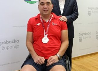 Zagrebačka županija nagradila srebrnog paraolimpijca Velimira Šandora