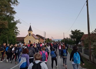 FOTO U Mariju Bistricu hodočastilo više od 2300 Velikogoričana: 'Kao što je zagovor sačuvao vaš grad, čuvajte i vi jedni druge!'