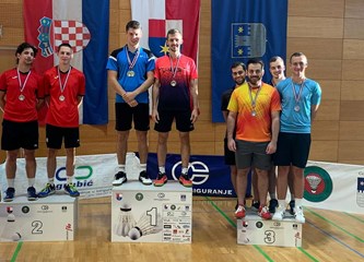Povijesni uspjeh Jelene Buchberger i Badminton kluba Velika Gorica: Imamo najmlađu prvakinju Hrvatske!