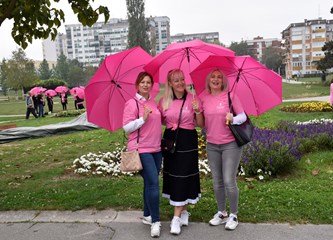 FOTOGALERIJA Edukacijom protiv raka dojke bore se već 20 godina! Proslavu jubileja ovjekovječili milenijskom fotografijom