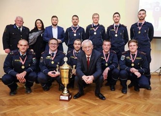 Županija ponosna na uspjeh vatrogaskinja iz Ribnice, dodijeljene im medalje