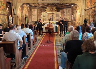Francuski barok u Svetoj Barbari: Jučerašnjim koncertom otvoren je Festival drvenih kapela Sancta Barbara