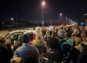 FOTO: Djed Božićnjak obišao mališane u Vukovini, Kurilovcu i Cerovskom Vrhu