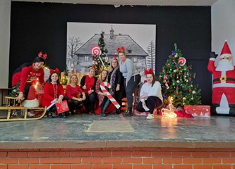 FOTO: Djed Božićnjak obišao mališane u Vukovini, Kurilovcu i Cerovskom Vrhu