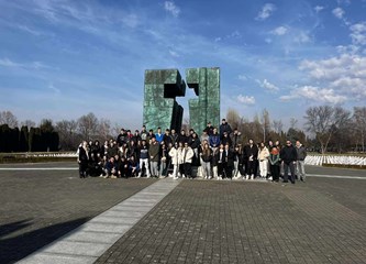 Hribarovci posjetili Vukovar i darovali pakete pomoći Caritasu tamošnje župe