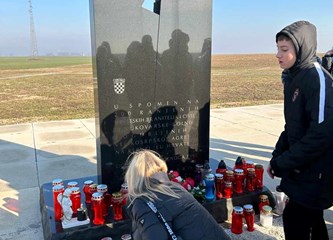 Hribarovci posjetili Vukovar i darovali pakete pomoći Caritasu tamošnje župe