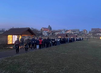 Traje devetnica uoči Stepinčeva: Župa Vukovina hodočastila u Krašić