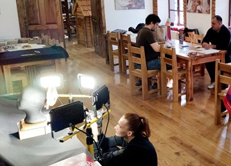 Simbol Turopolja pred fotoobjektivom: Nastalo već 500 fotografija poculica, najstarije datiraju iz 19 stoljeća! Sprema se izložba