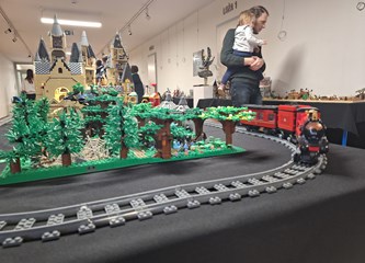 FOTO Izložba Lego kockica oduševila i velike i male posjetitelje