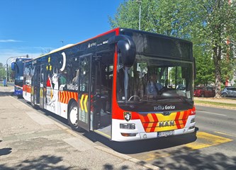 Ugovor je potpisan! Predstavljeni autobusi novog velikogoričkog javnog prijevoza